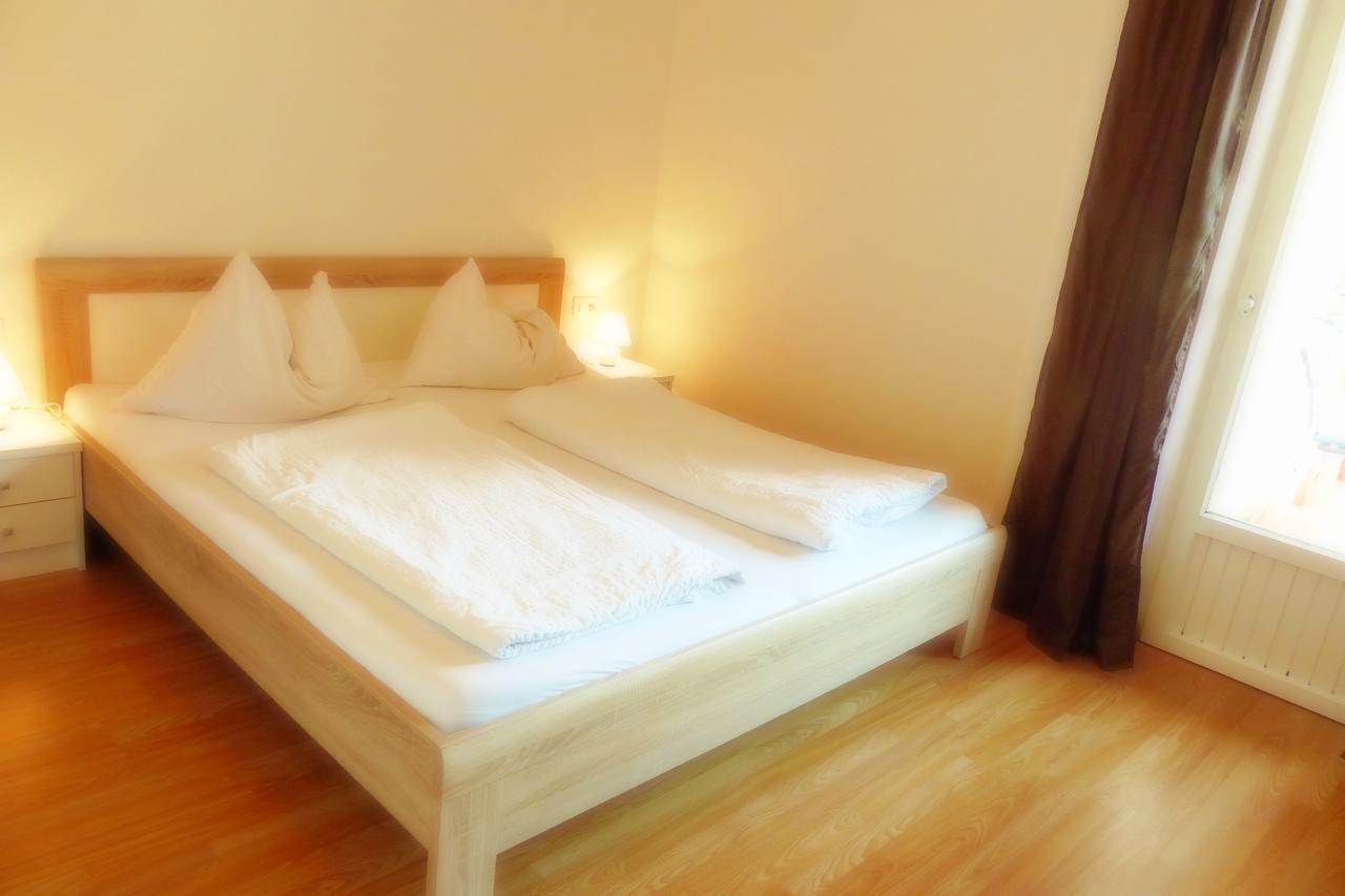 Residence Liesy Tesimo Kültér fotó